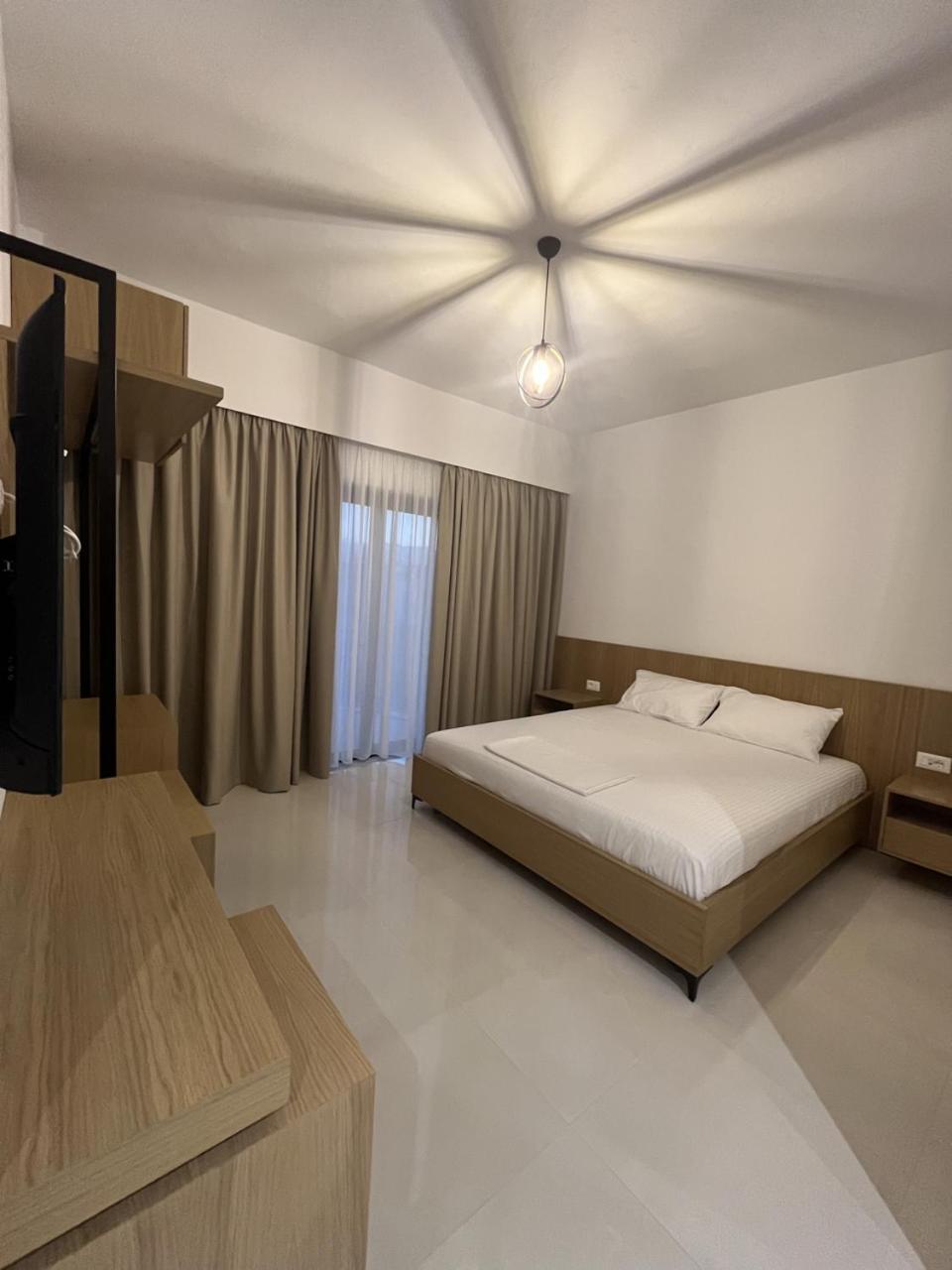 Belsar Hotel Ksamil Eksteriør billede
