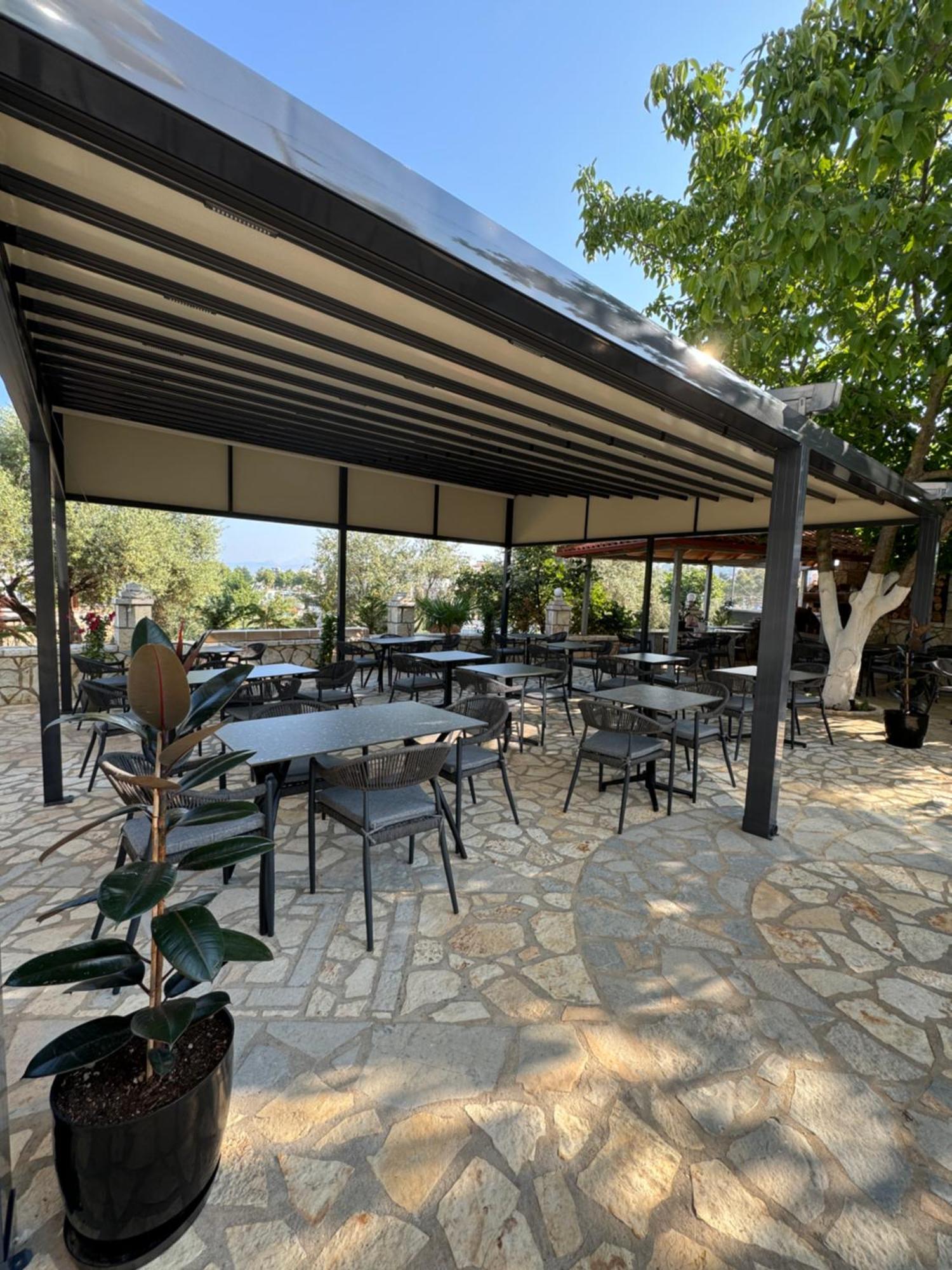 Belsar Hotel Ksamil Eksteriør billede